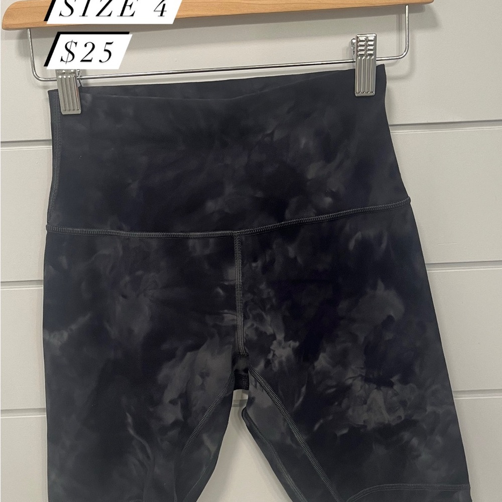 Lululemon 8inch align high rise short diamond dye pitch grey graphite grey